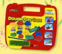ZZ Toy`s Набор с пластилином «Дауг Фан Кейс», в чемоданчике