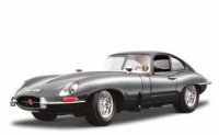 Bburago Jaguar E Coupe (1961) 1:18