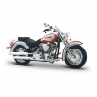 Bburago Сборная модель мотоцикла Yamaha Road Star 1:18