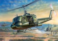 Звезда Американский вертолёт UH – 1C Ганшип #7257